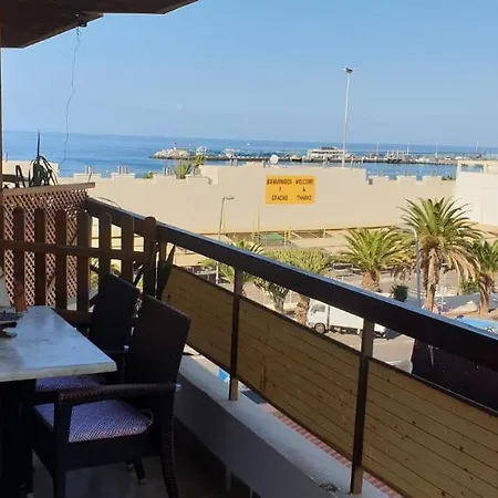 Apartman Jardines Canarios 2 *