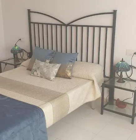 Jardines Canarios 2 * لوس كريستيانوس